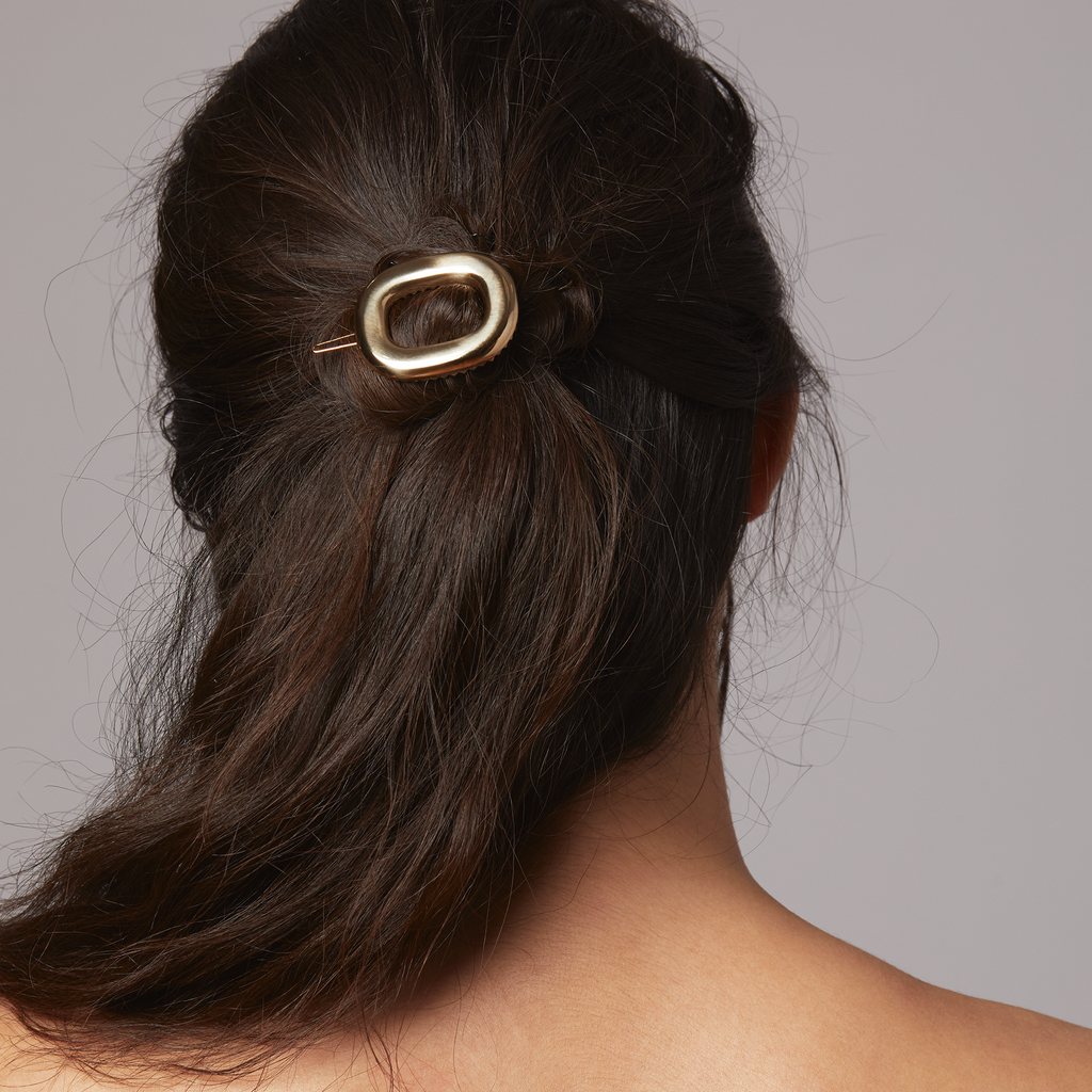 Emily Barrette by EACH Emily Medium Oval Barrette Made in France main image 3